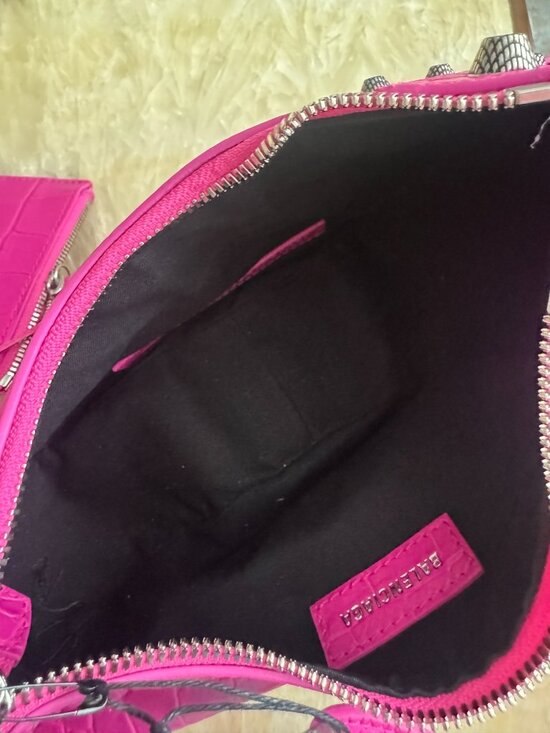 🔥 Balenciaga Le Cagole XS Croc Embossed Shoulder Bag – Hot Pink – BNWT 🔥 - Picture 13 of 16